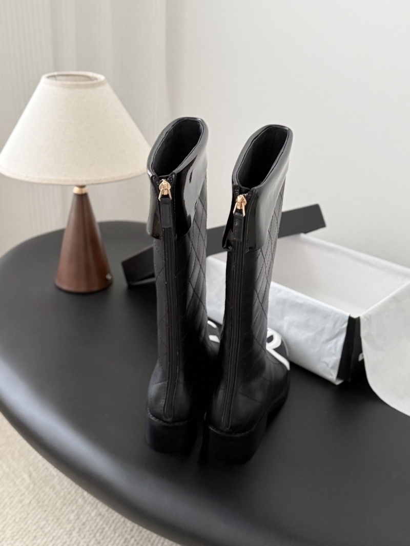 Ch**el boots
